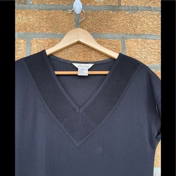 Exclusively Misook Black Short Sleeve xs - Picture 2 of 8